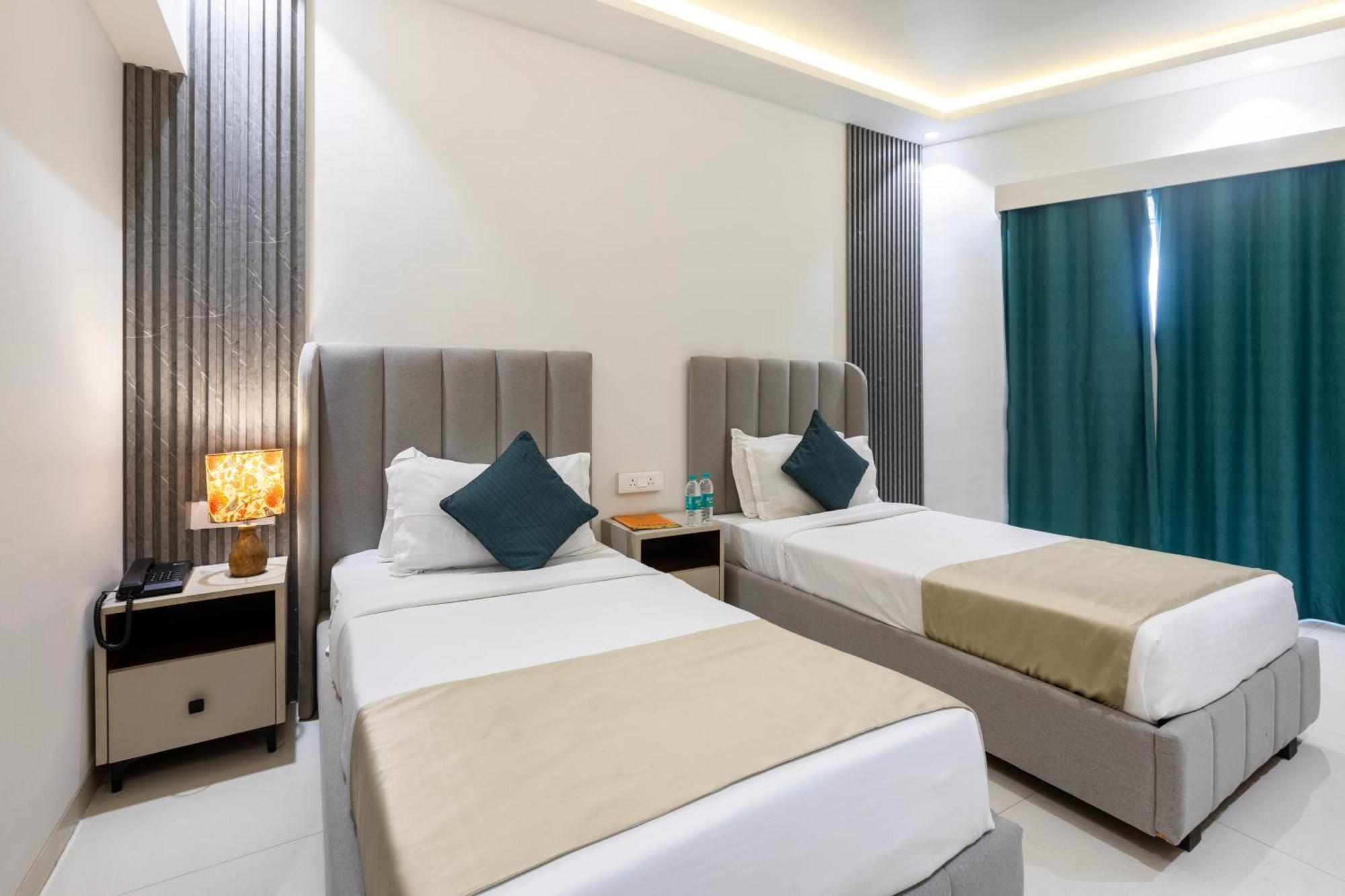 The Orion Premium Suites 孟买 外观 照片