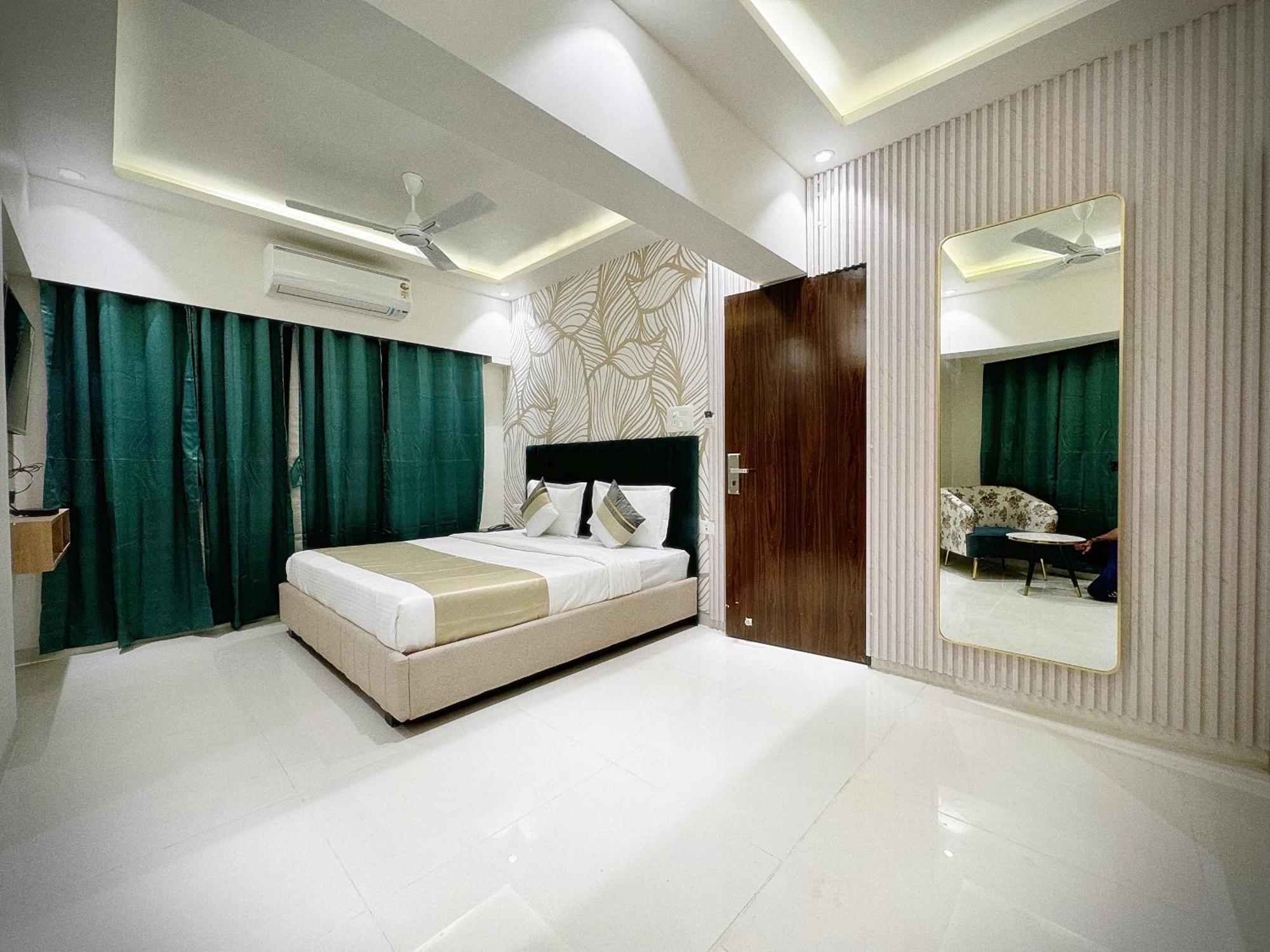 The Orion Premium Suites 孟买 外观 照片