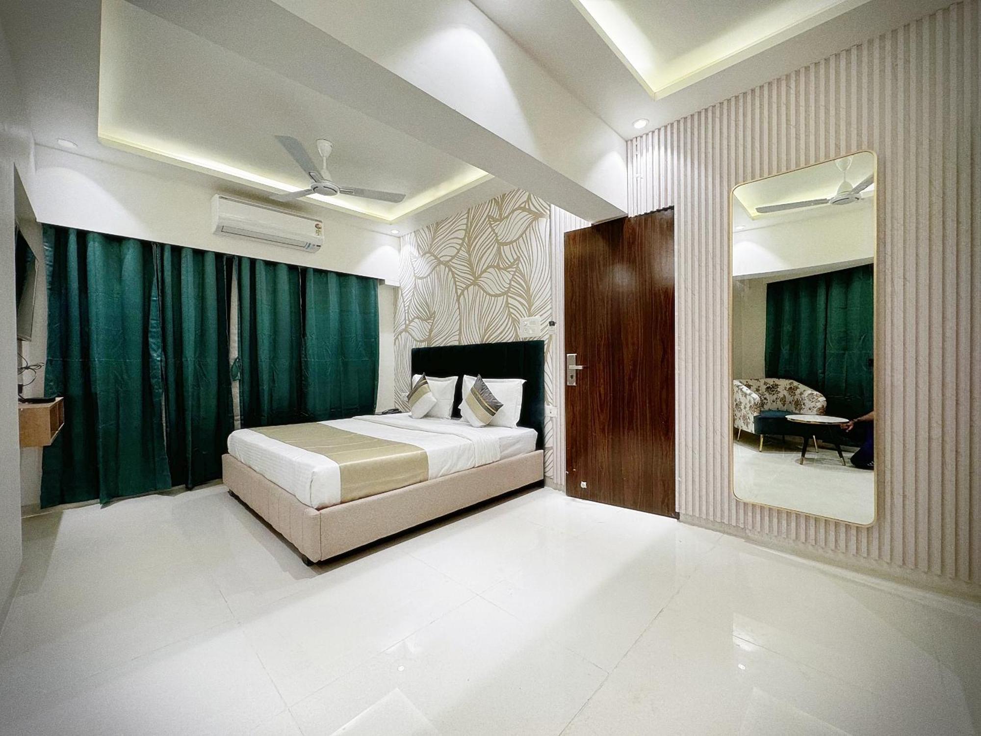 The Orion Premium Suites 孟买 外观 照片