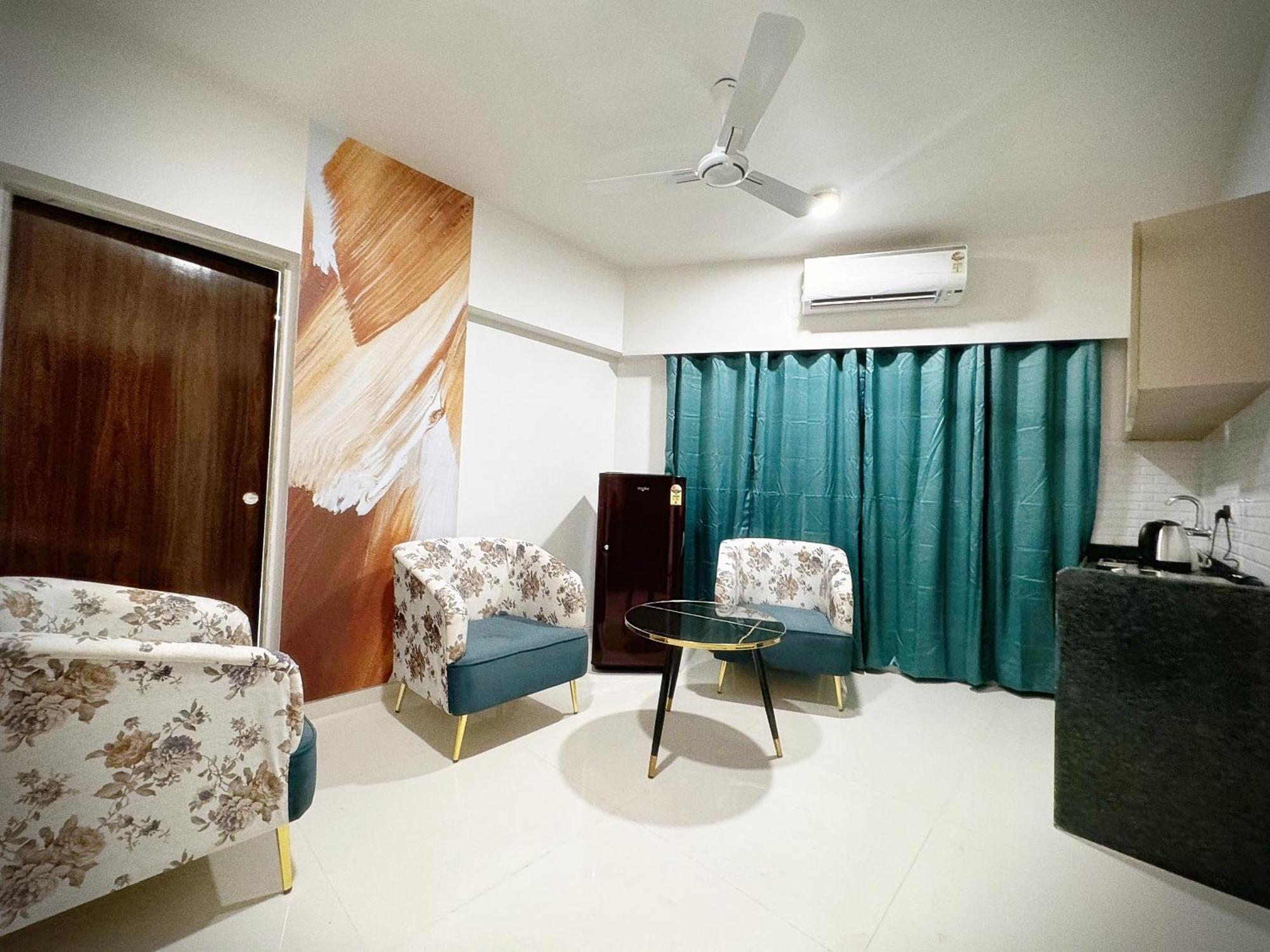 The Orion Premium Suites 孟买 外观 照片