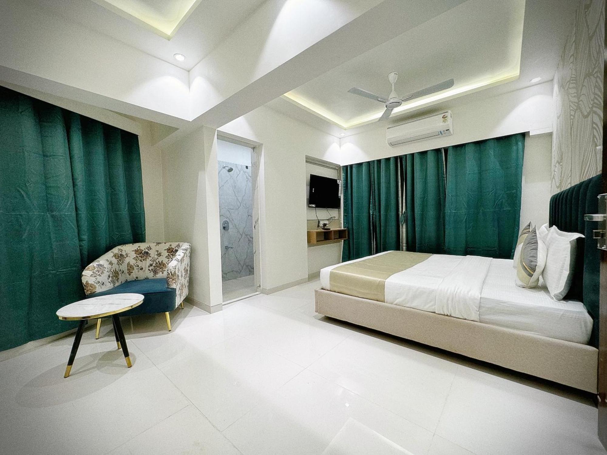 The Orion Premium Suites 孟买 外观 照片